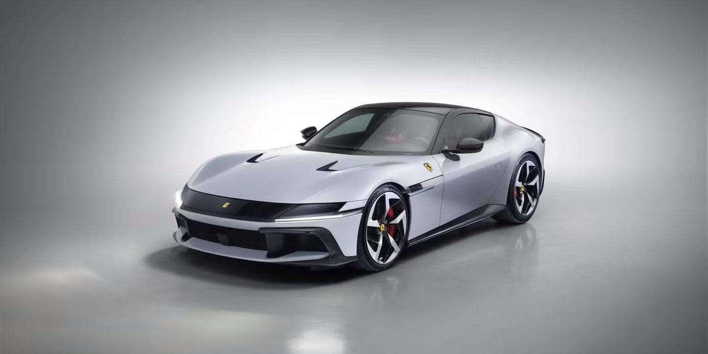 Ferrari dévoile sa nouvelle 12Cilindri : un hommage aux légendaires moteurs V12