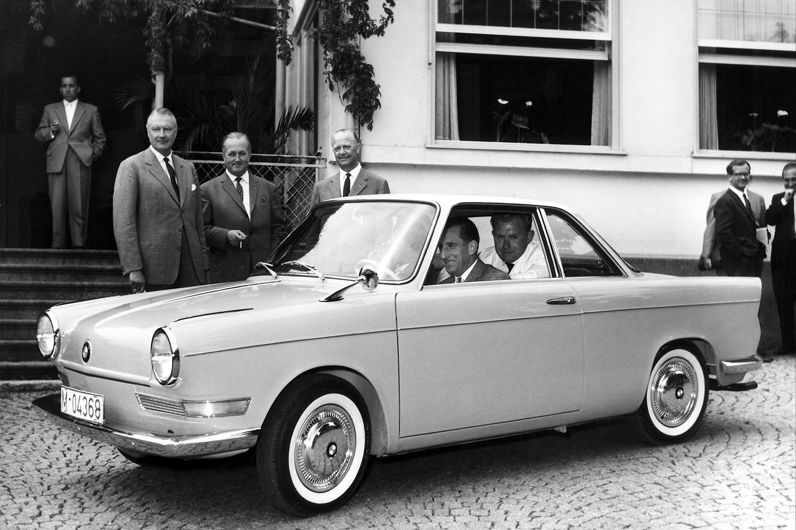 La 700 : la voiture qui a sauvé BMW