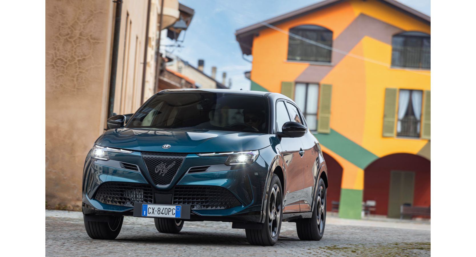 Alfa Romeo en tête des progressions sur le marché français en 2025